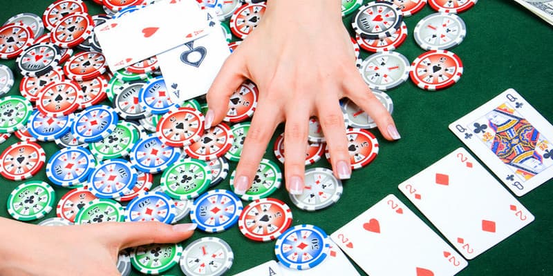 Thuật ngữ casino liên quan đến bài